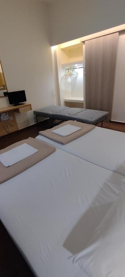 Sweetmar Guestrooms-Ground Floor 科斯镇 外观 照片